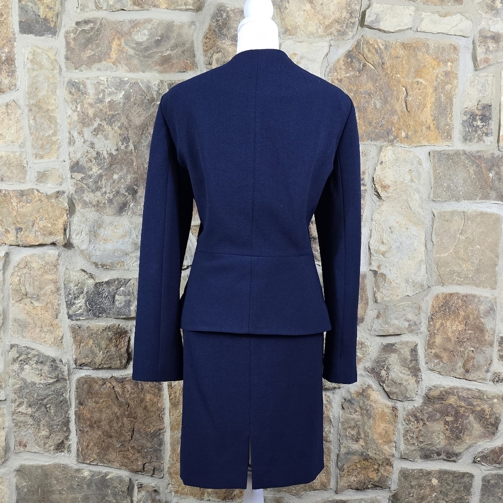 Tahari 12 12P Skirt Suit Set - Picture 6 of 9